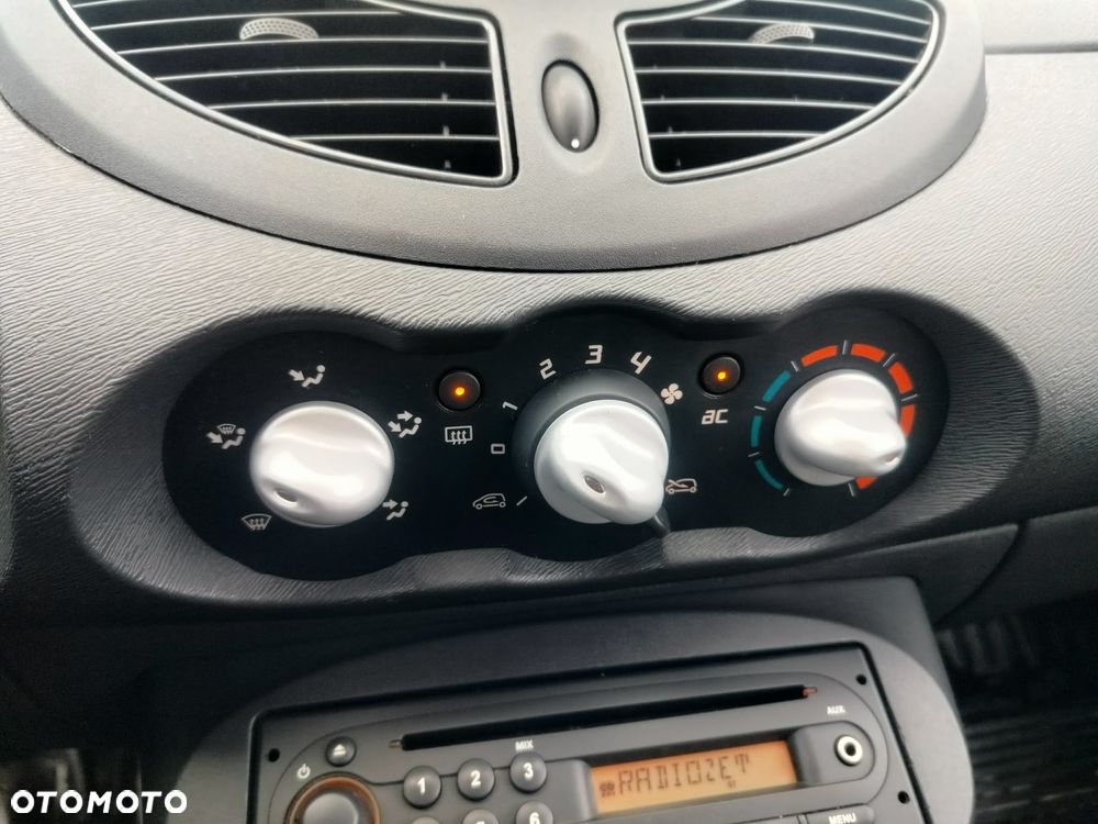 Renault Twingo 1.2 16V LEV eco2 - 16