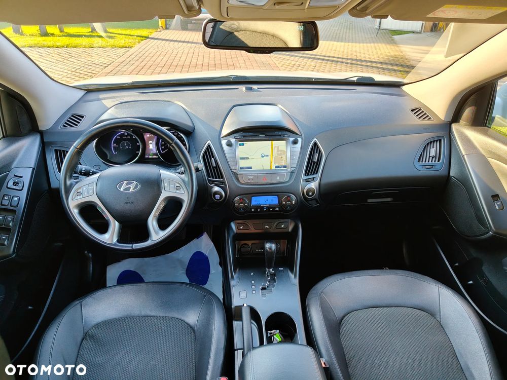 Hyundai ix35 2.0 CRDi Premium 4WD - 18