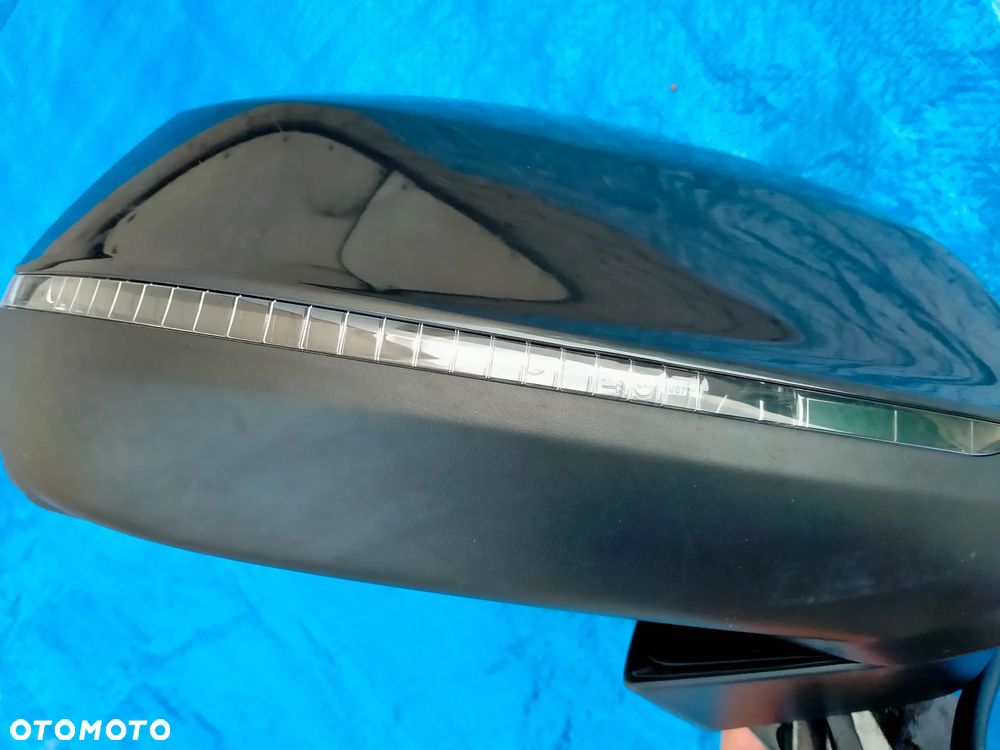 Audi Q7 SQ7 4M / Lusterko Prawe / SHADOW LINE / 13 Pin Pinów / Side Assist / Asystent / EUROPA - 7