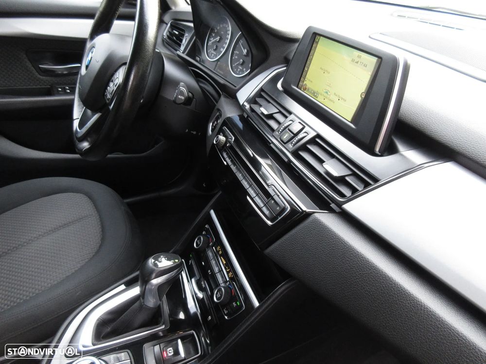 BMW 216 Gran Tourer d Advantage Auto - 27