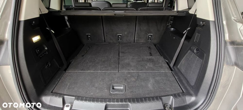 Ford S-Max 2.0 TDCi 4WD Titanium PowerShift - 24