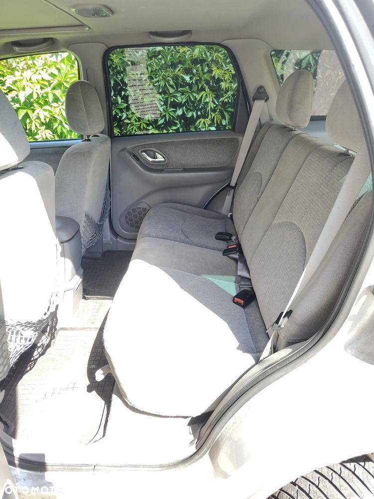 Mazda Tribute V6 4x4 Adventure Exclusive - 5
