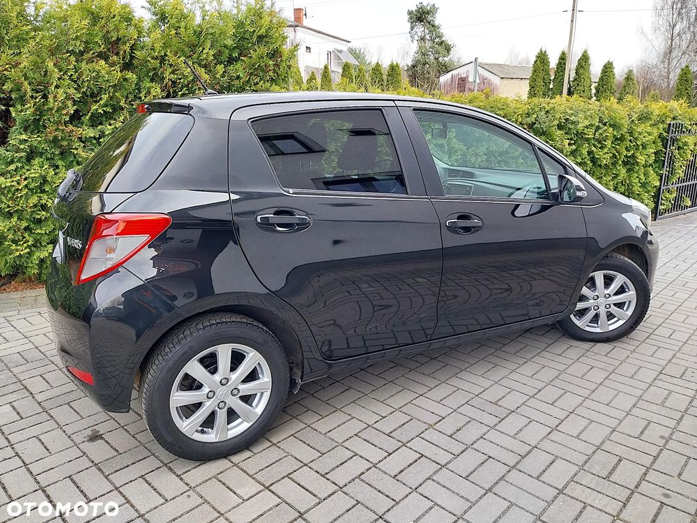 Toyota Yaris 1.0 VVT-i Sol - 4