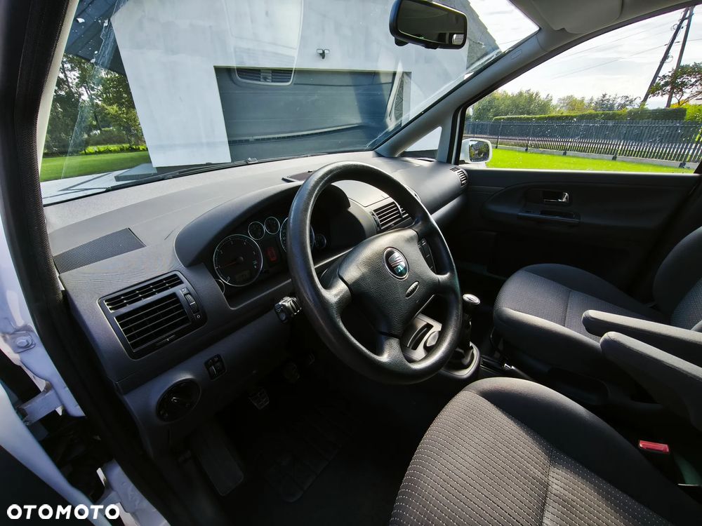 Seat Alhambra 2.0 TDI Style - 4