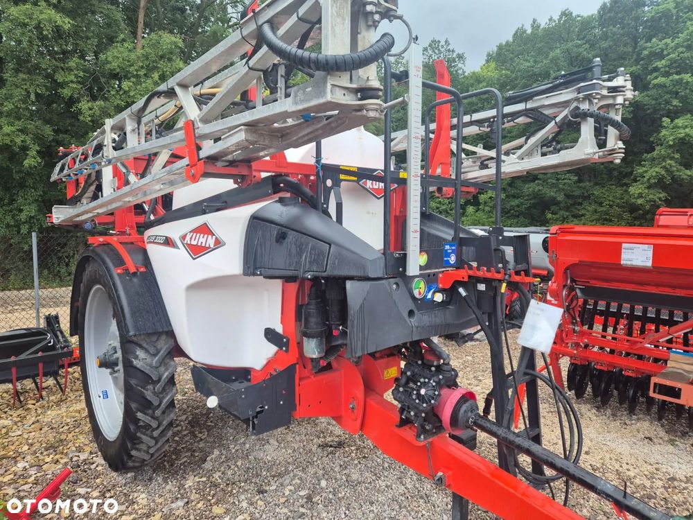 Kuhn Lexis 3000 - 4
