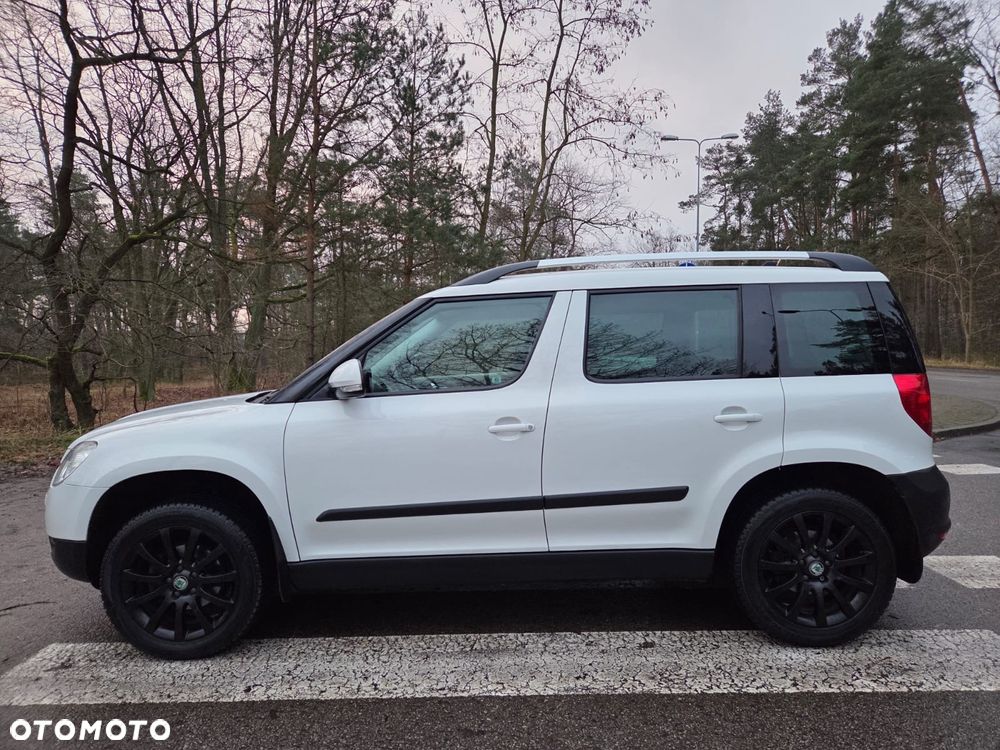 Skoda Yeti 2.0 TDI DPF 4x4 Elegance - 4