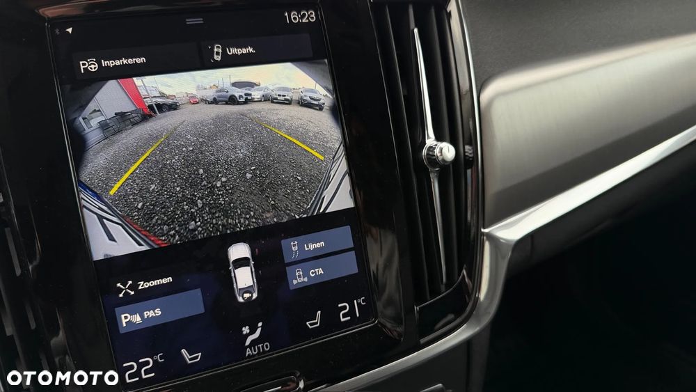 Volvo S90 - 29