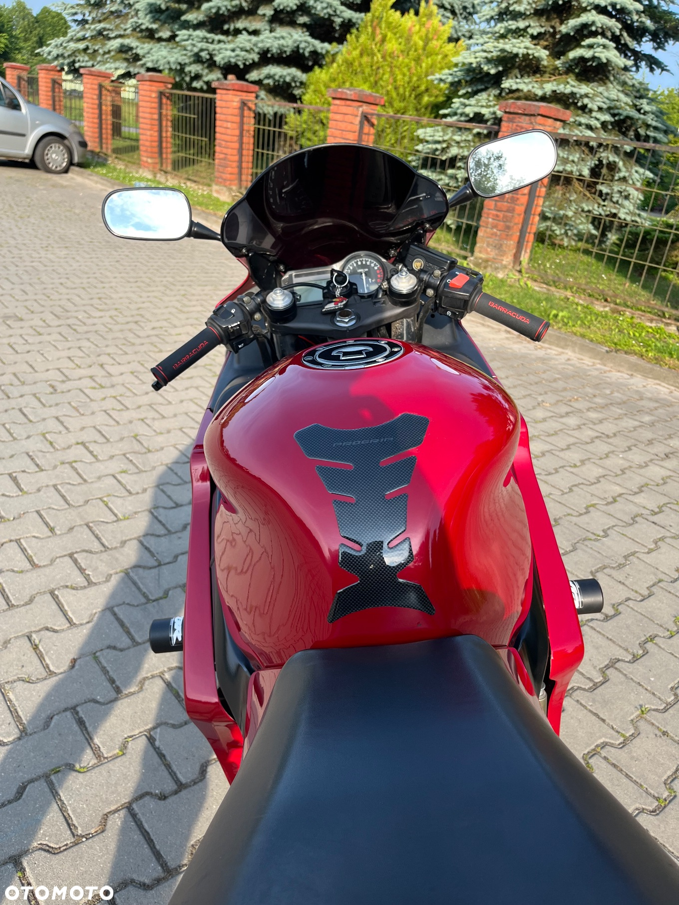 Honda CBR - 6