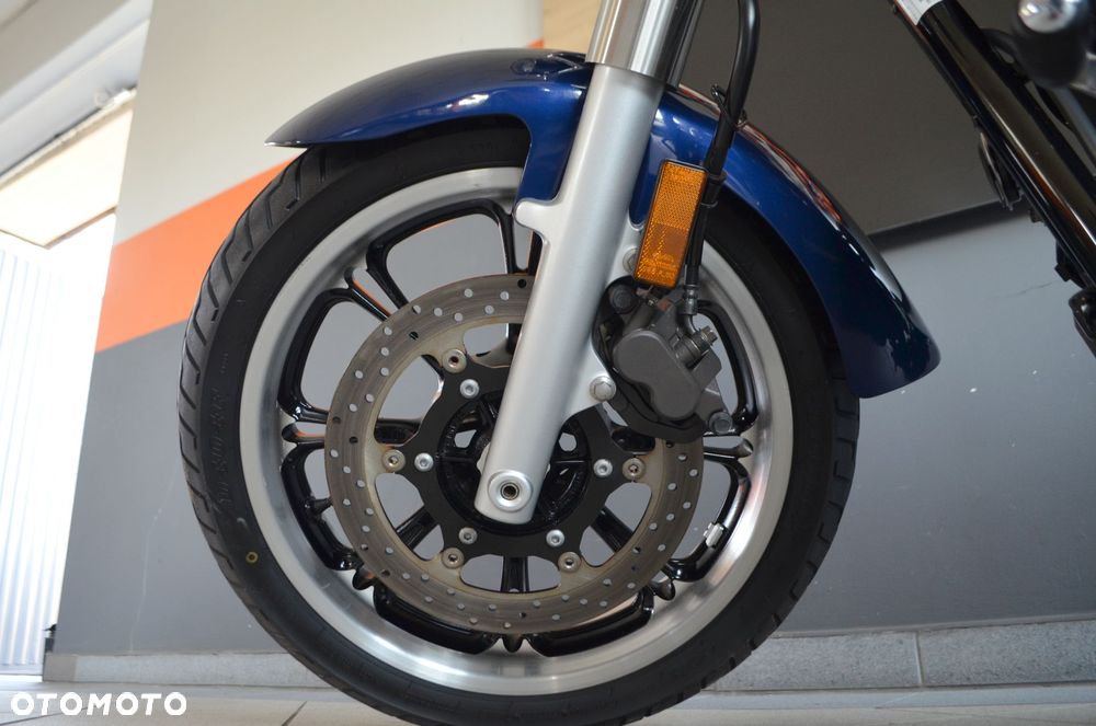 Yamaha XVS - 24
