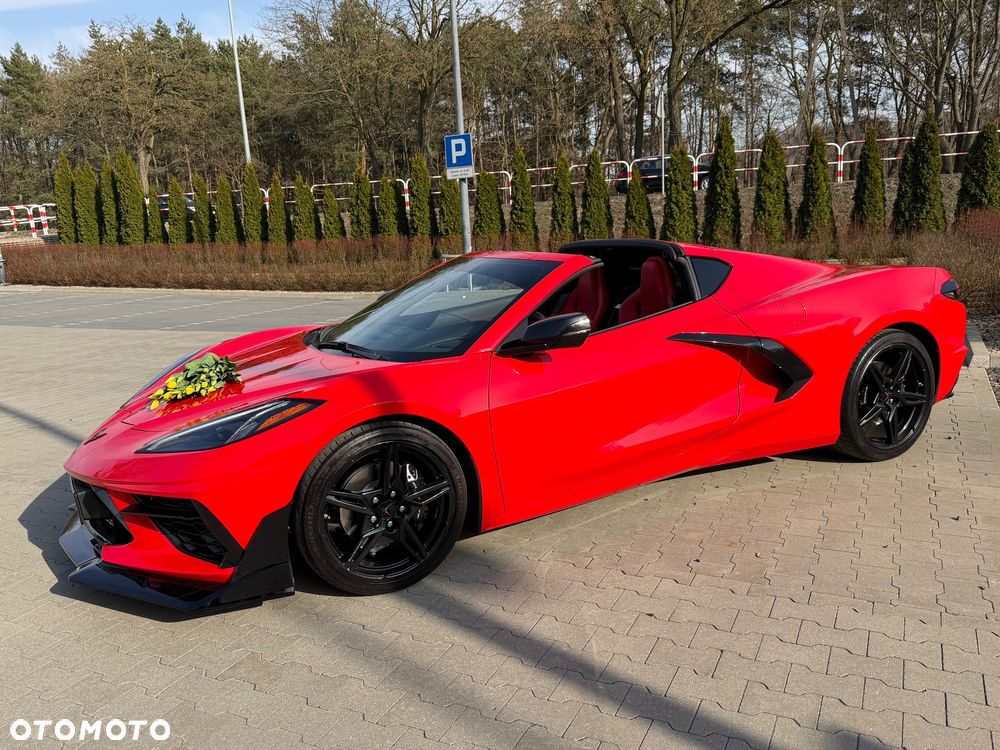 Chevrolet Corvette - 12