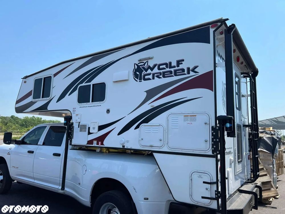 Dodge RAM 1500 5.7 4x4 - 23