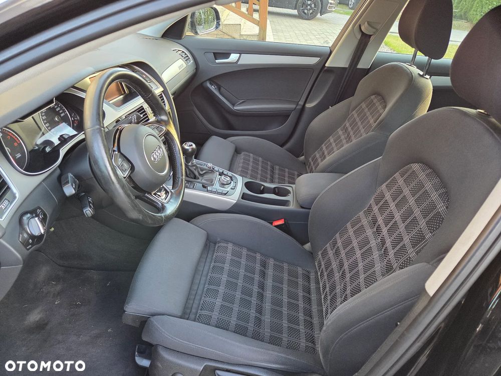 Audi A4 Avant 2.0 TFSI quattro S line Sportpaket - 6