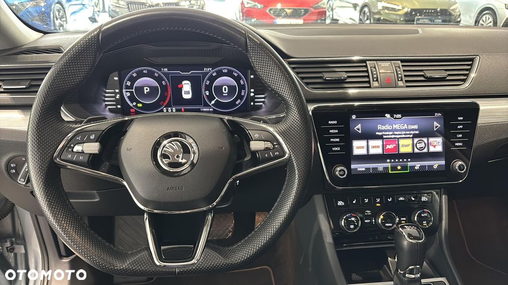 Skoda Superb 1.5 TSI Ambition DSG - 13