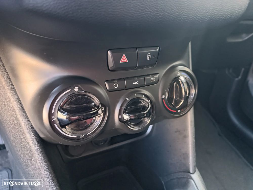 Peugeot 208 1.4 HDi Active - 19