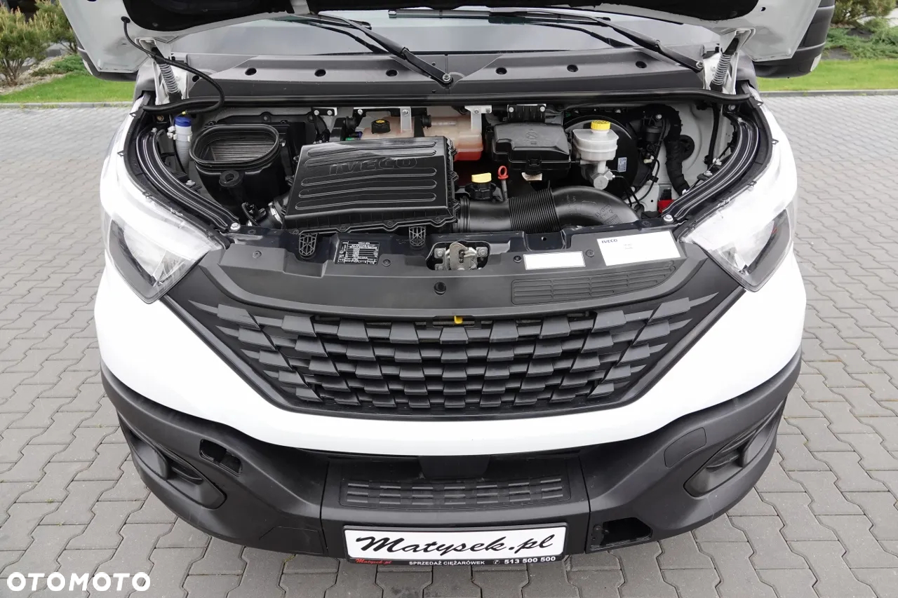 Iveco DAILY 3,0 D / KONTENER / 2020 ROK /BLIŹNIAK / SPROWADZONY / PO KONTRAKCIE SERWISOWYM - 32