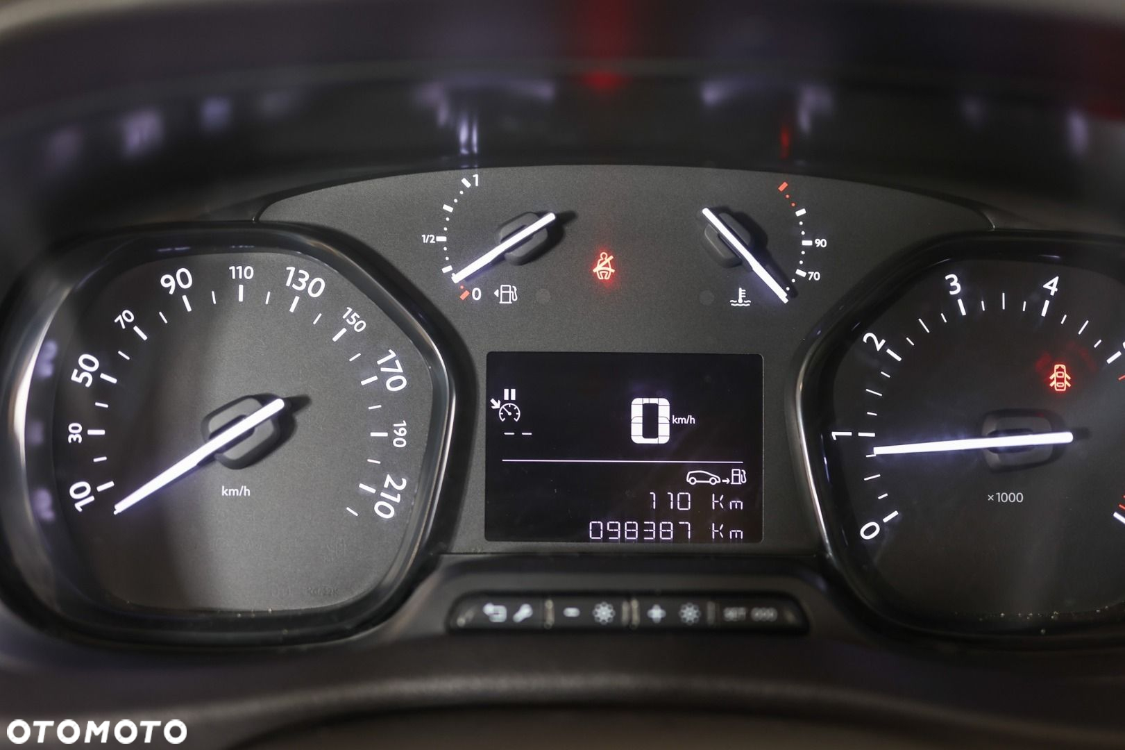 Toyota Proace Verso - 24
