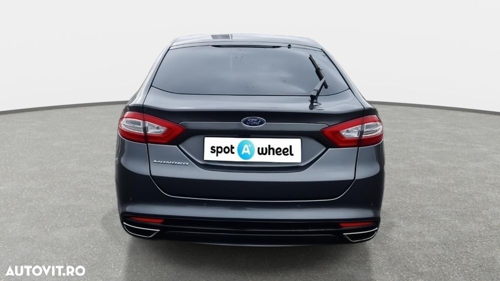 Ford Mondeo 2.0 TDCi Powershift Titanium - 8