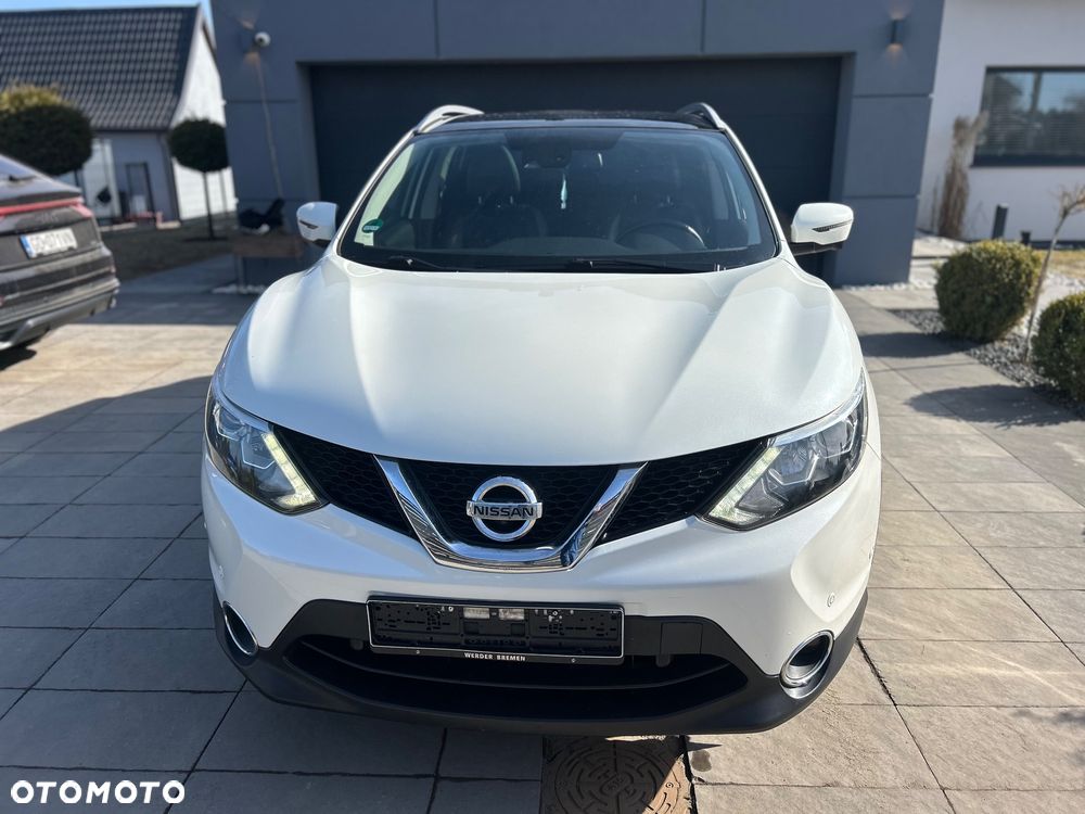 Nissan Qashqai 1.6 DCi Xtronic TEKNA - 2