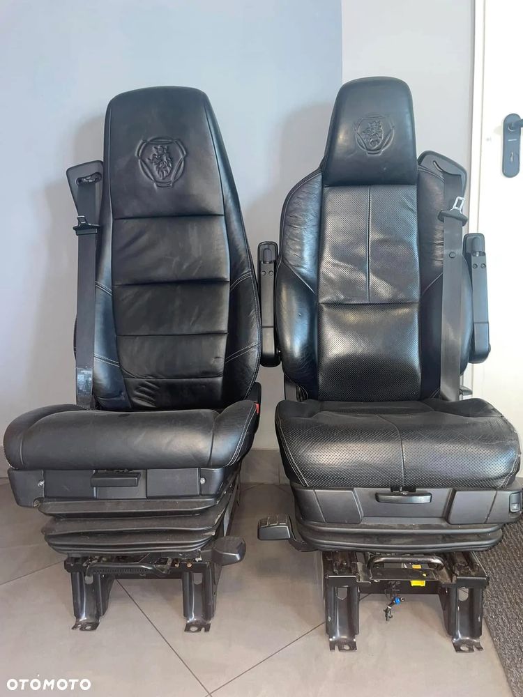Scania NGS Fotel Skórzane Recaro