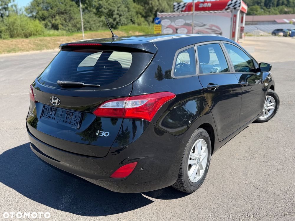 Hyundai i30 1.4 Comfort EU5 - 2