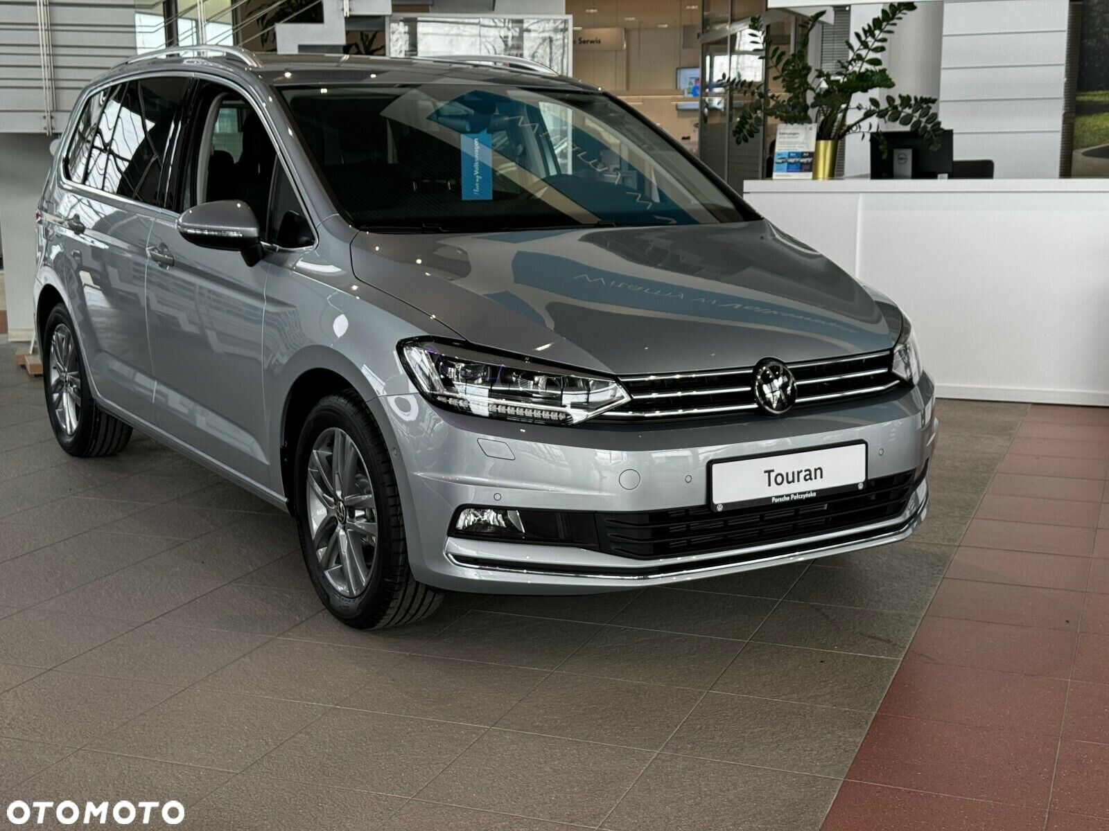 Volkswagen Touran 1.5 TSI EVO Highline DSG - 4