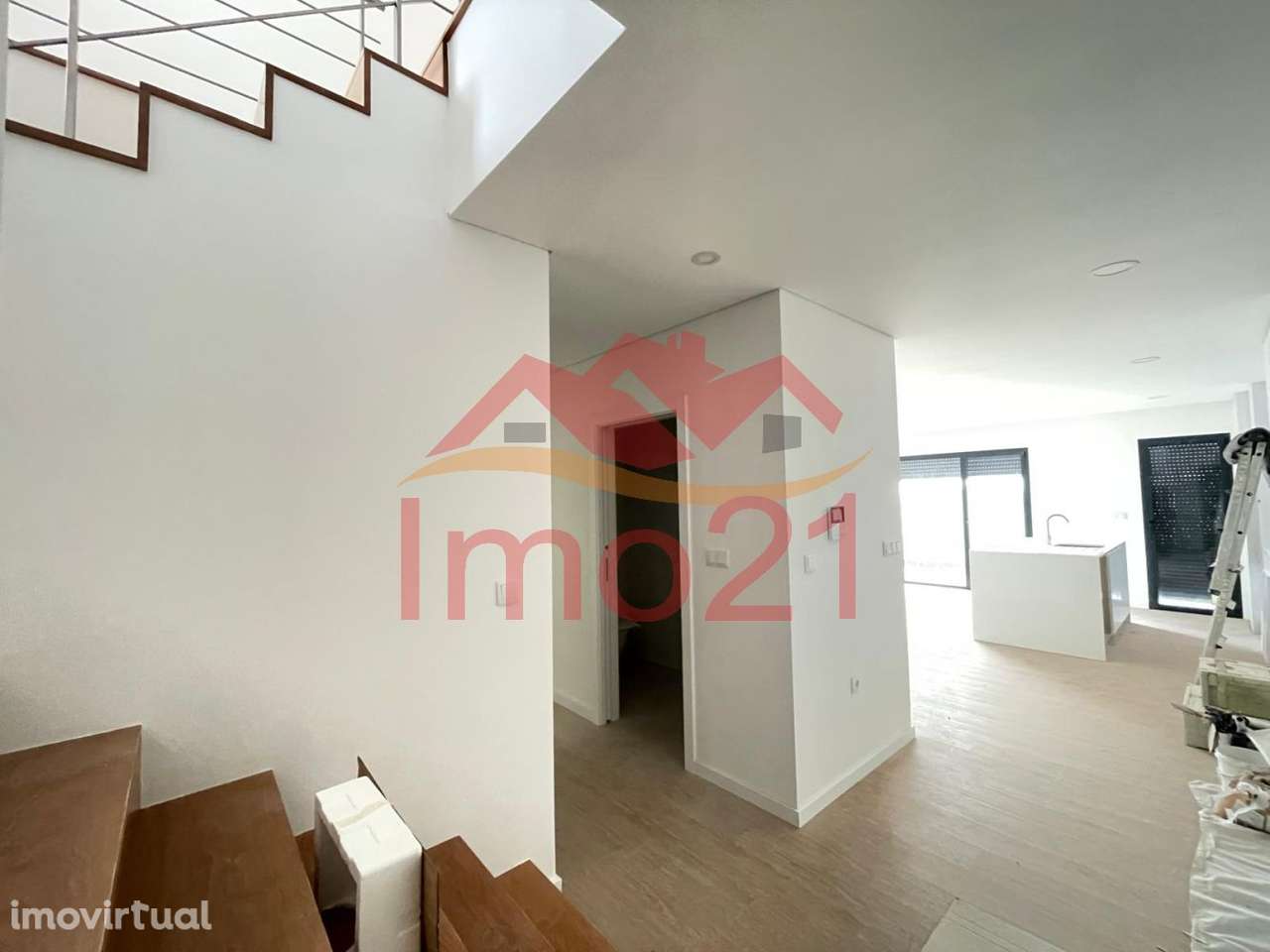 T2 Duplex com Terraço novo em Esgueira - Grande imagem: 2/25