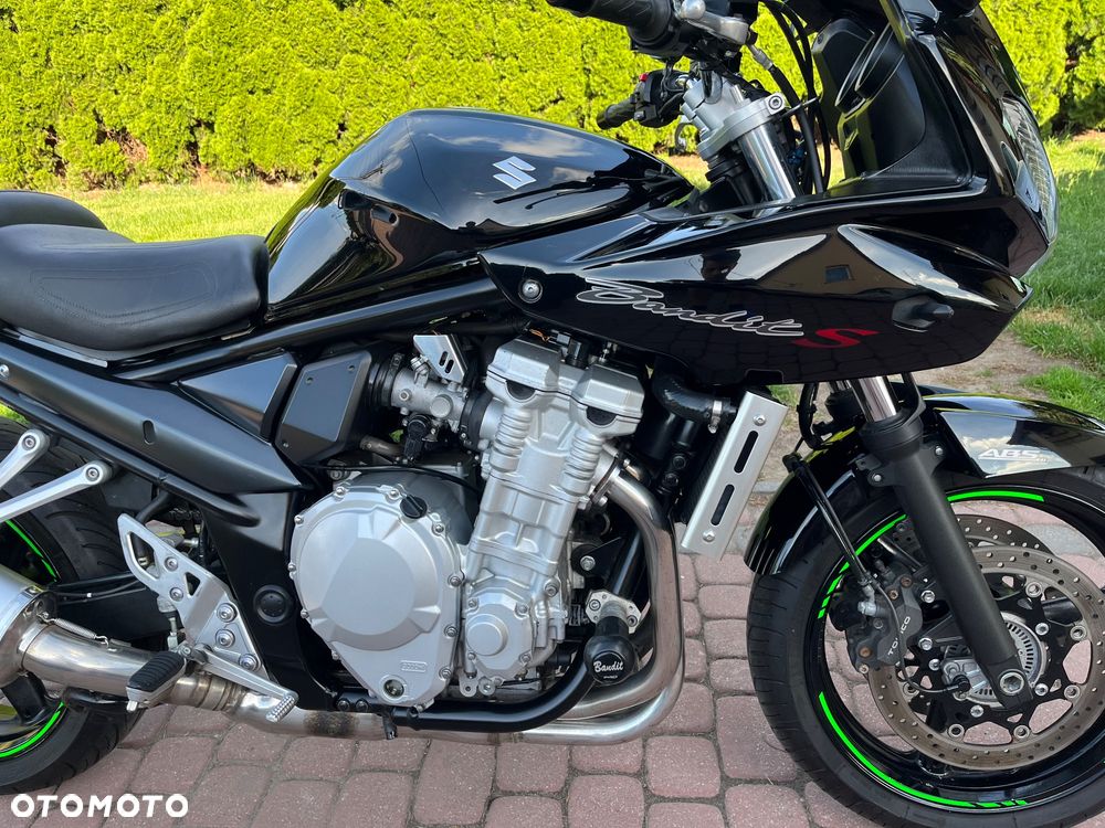 Suzuki Bandit - 18