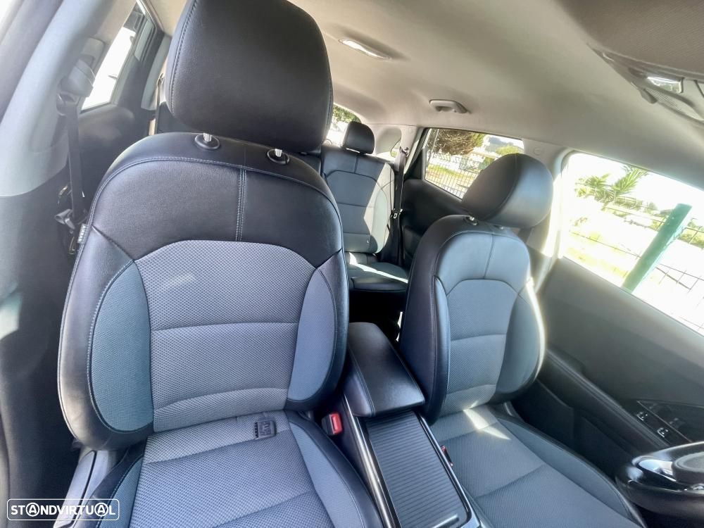 Kia e-Niro 64kWh - 13