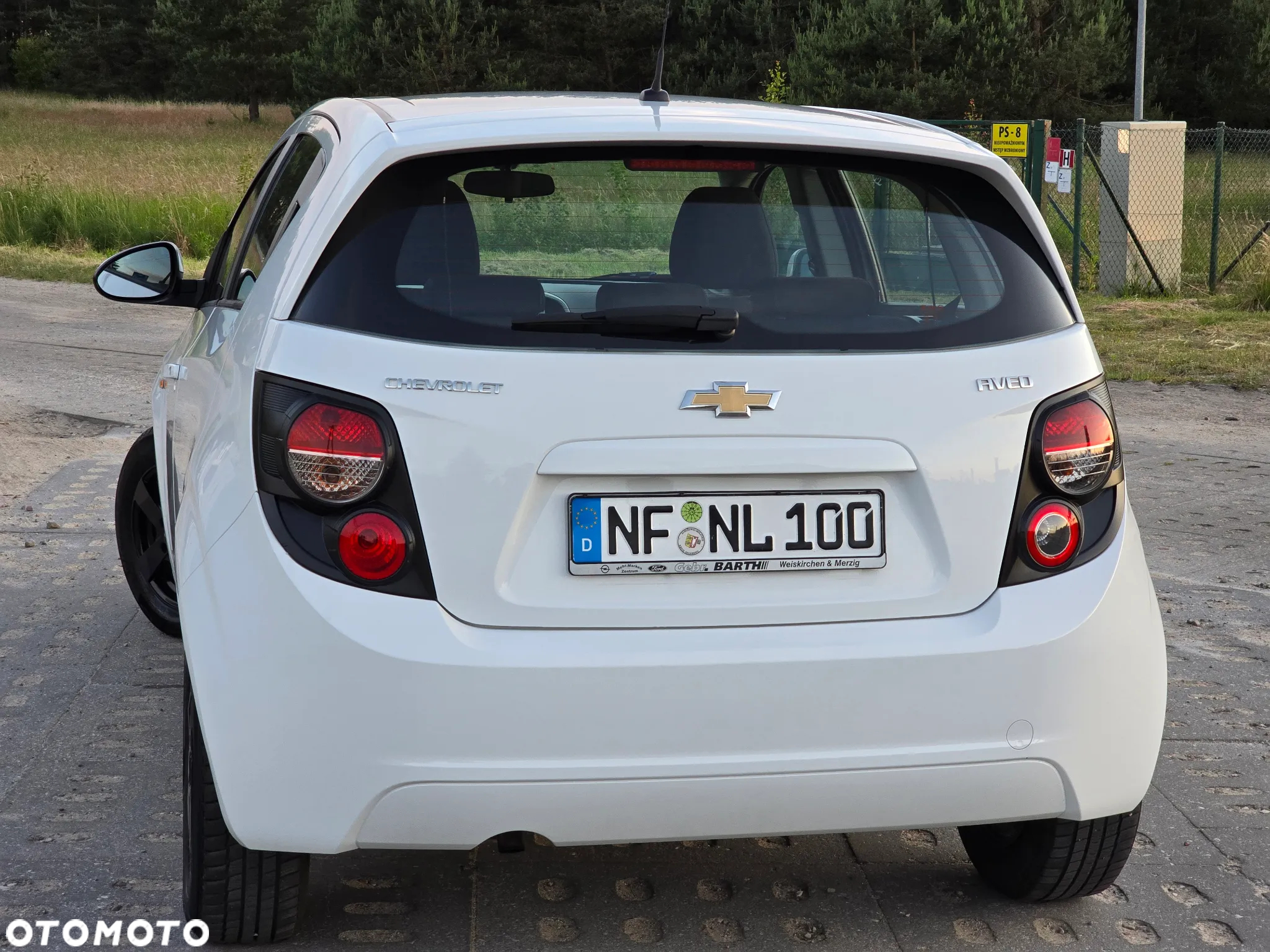 Chevrolet Aveo 1.2 LT - 13