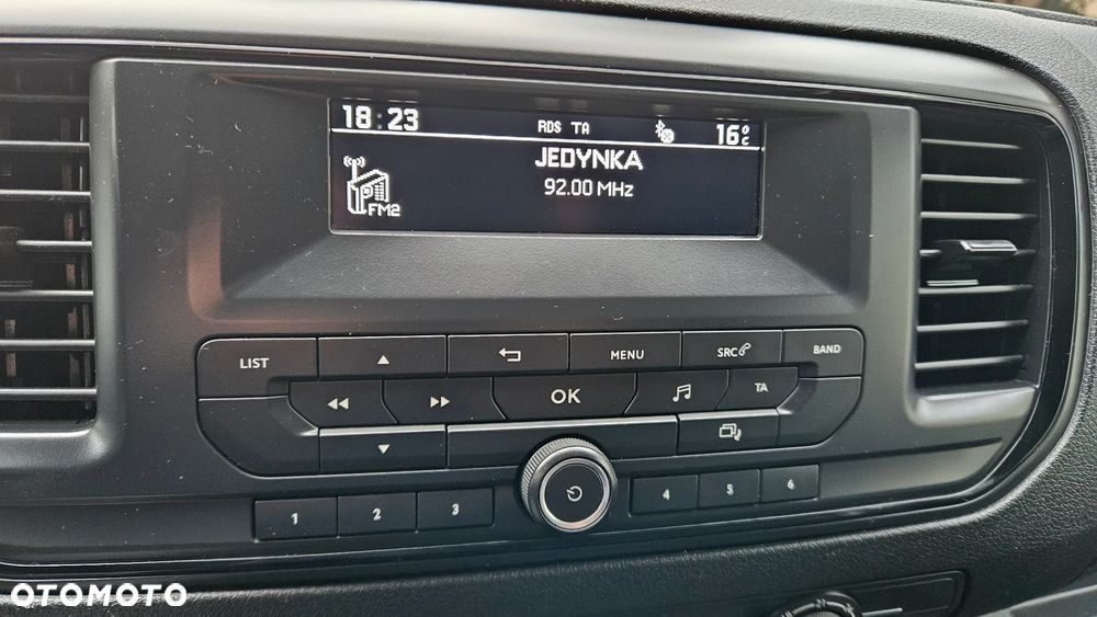 Toyota Proace 2,0D L2 Klima Tempomat Hak Bezwypadkowy - 23