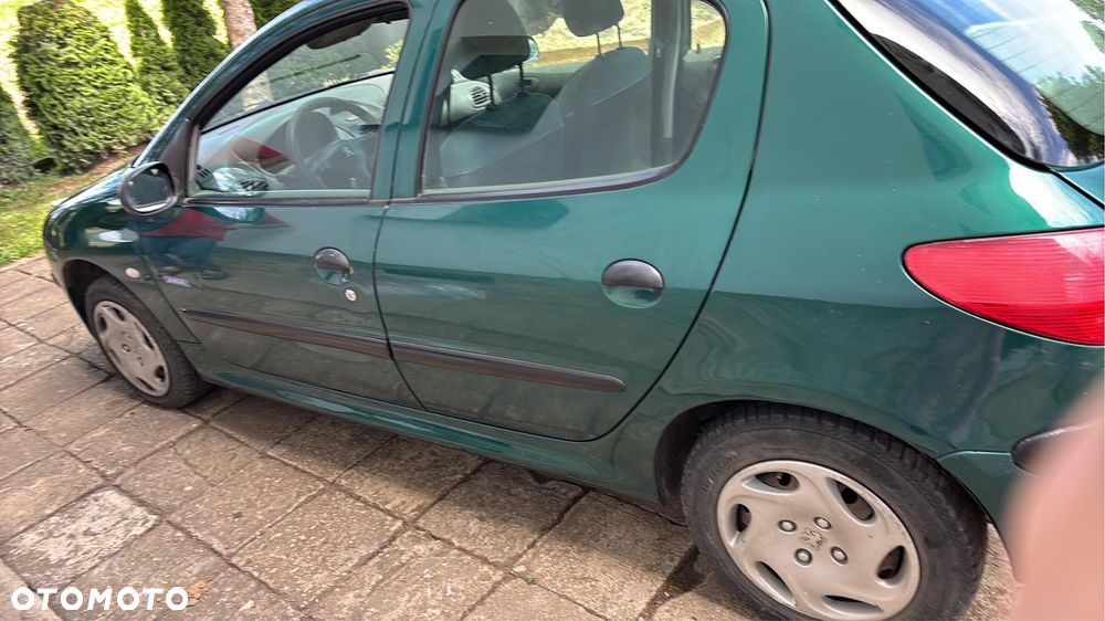 Peugeot 206 - 4