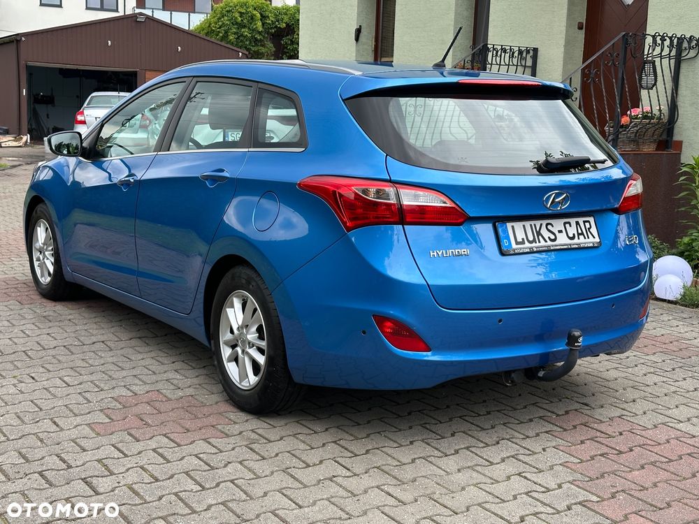 Hyundai i30 Kombi 1.6 GDi DCT Premium - 35