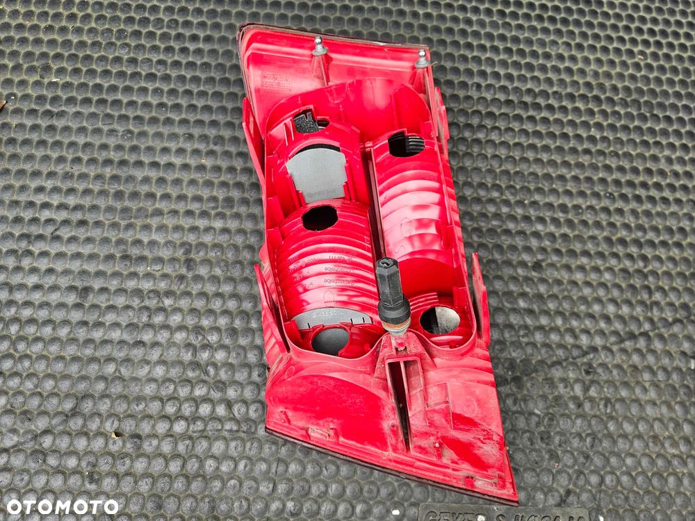 Lampa 4F5945095 Reflektor Tyl Tylna Lewa AUDI A6 C6 Sedan Przed Lift - 25