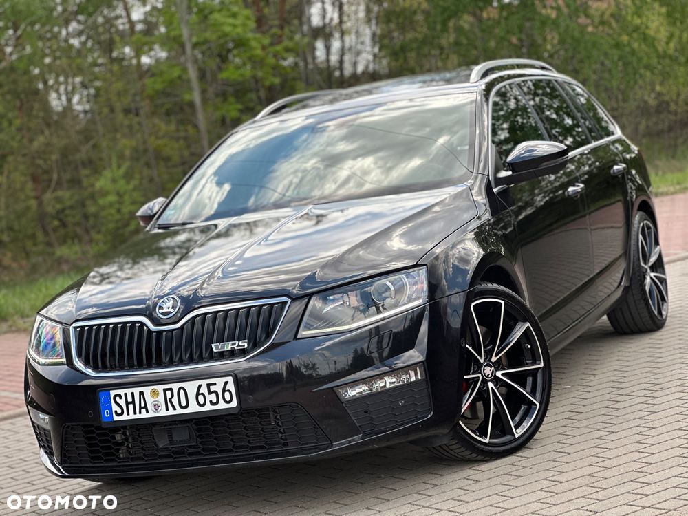 Skoda Octavia 2.0 TDI DSG RS - 4