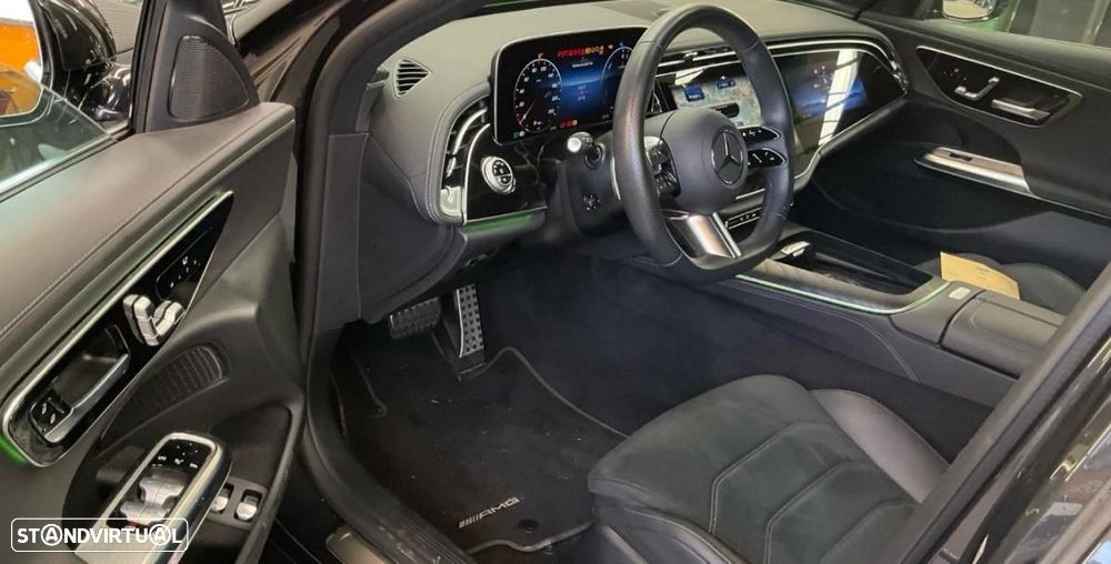 Mercedes-Benz E 300 - 5