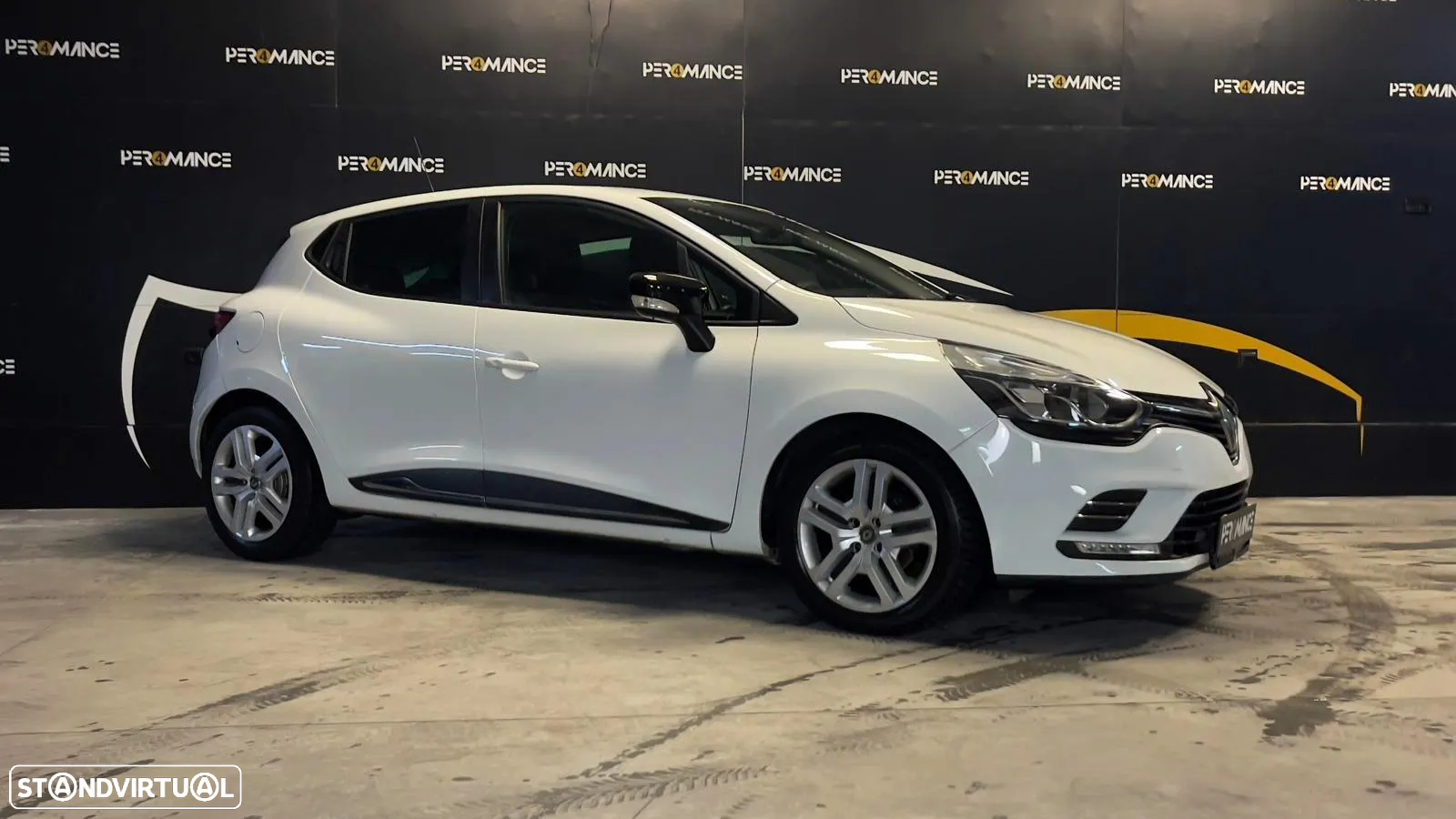 Renault Clio Energy dCi 90 Start & Stop Dynamique - 40