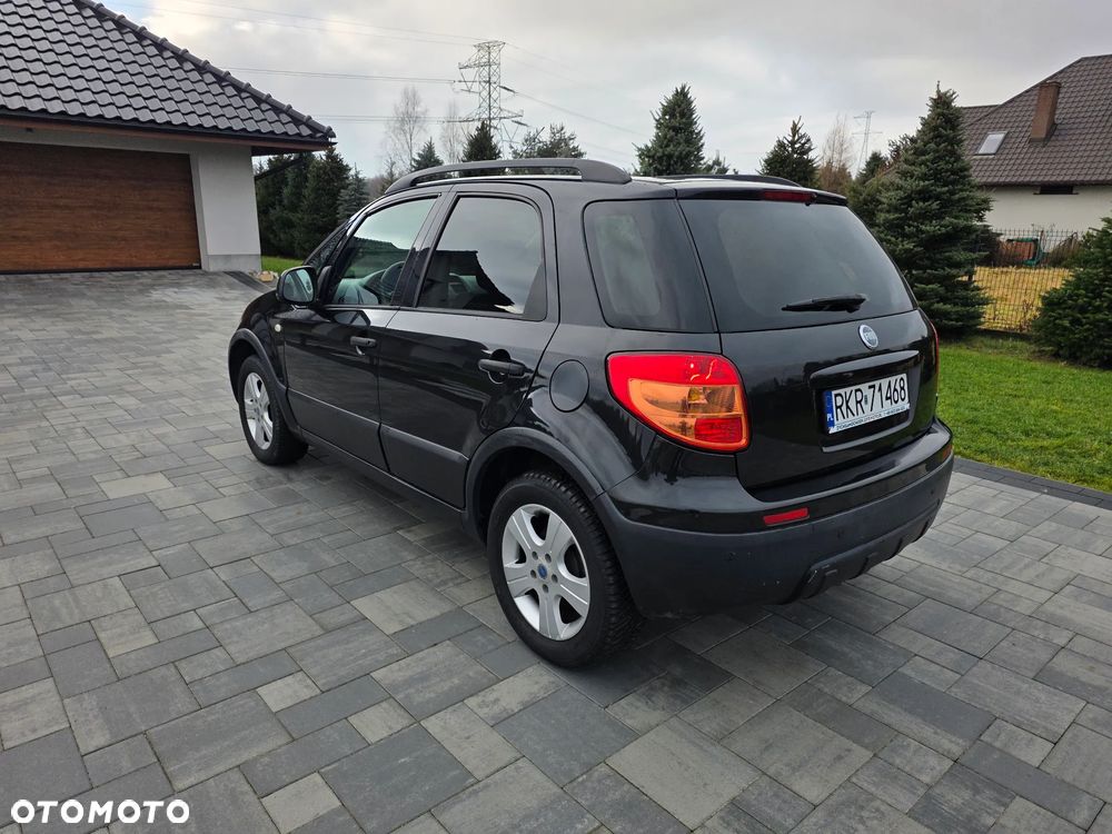 Fiat Sedici 1.6 16V 4x4 Dynamic - 3