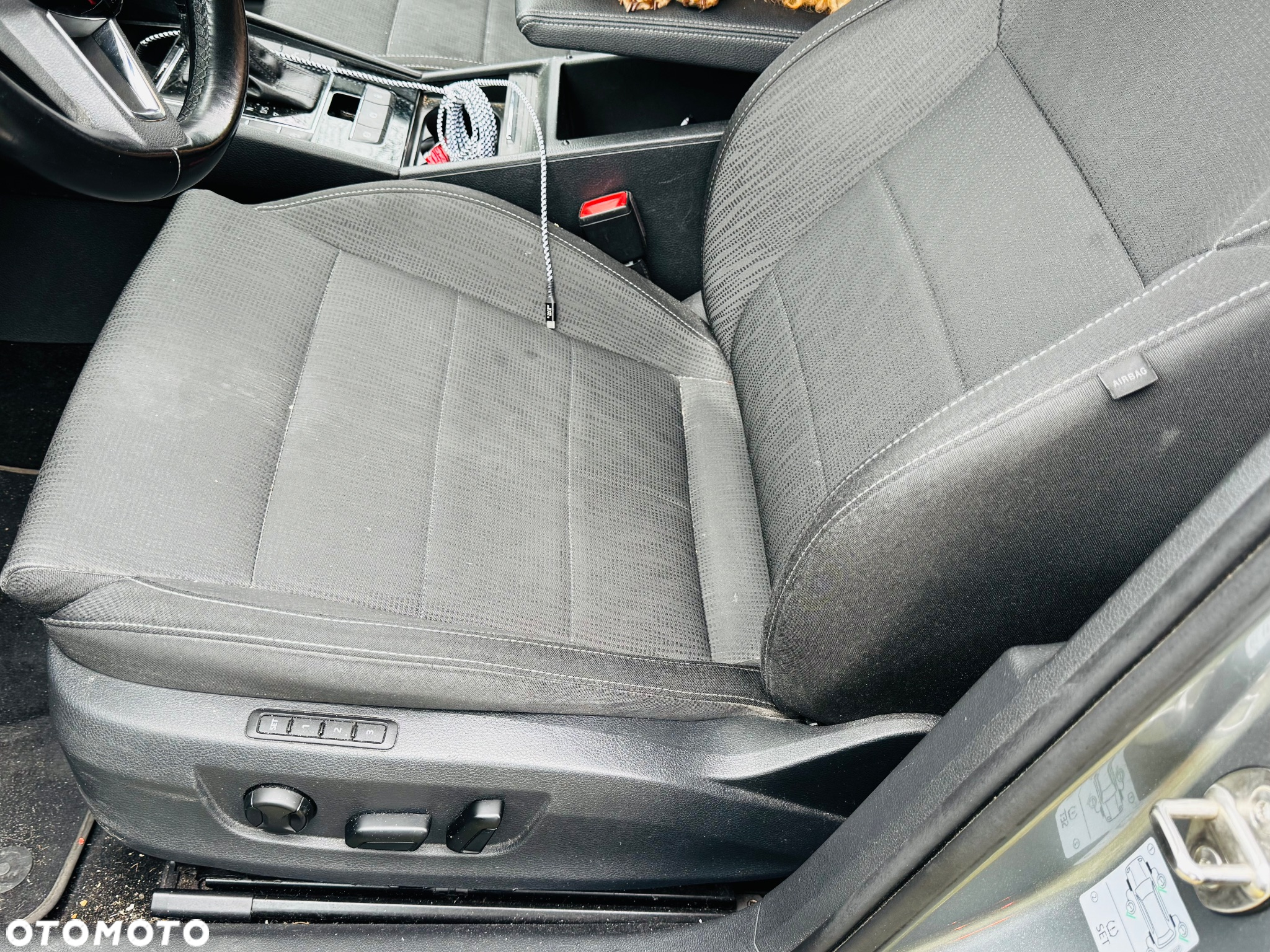 Skoda Superb 2.0 TDI Active DSG - 8