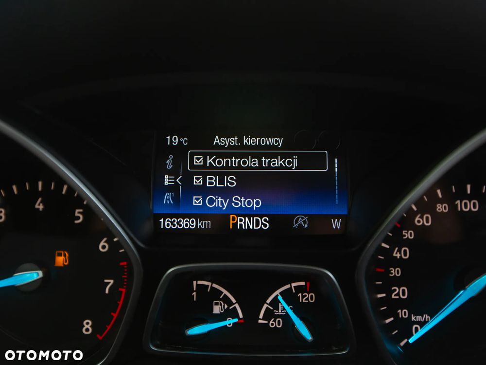 Ford Kuga - 30