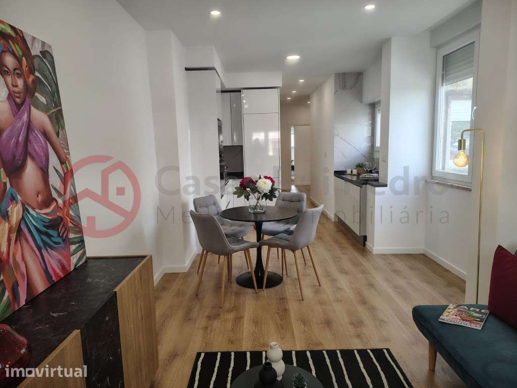 Apartamento T3 totalmente remodelado, em prédio com elevador, Benfi... - Grande imagem: 5/16