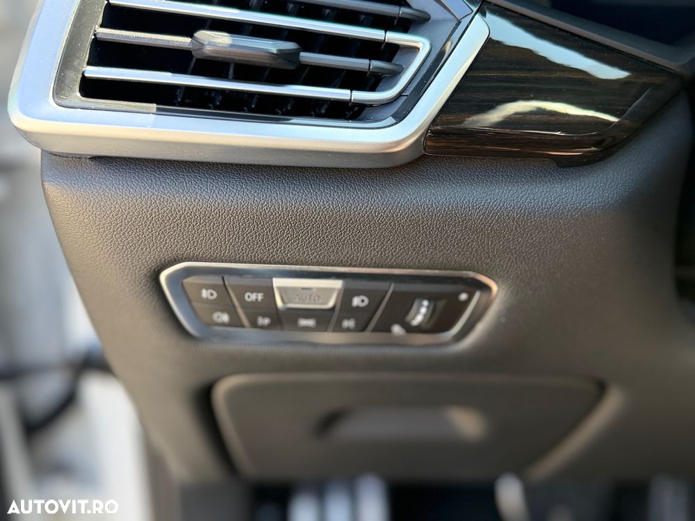 BMW X5 xDrive30d xLine - 16