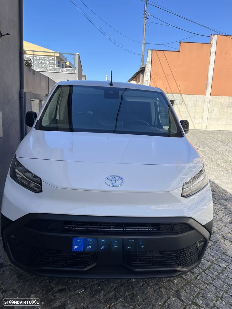 Toyota Proace City 1.5D L2 Comfort Plus - 2
