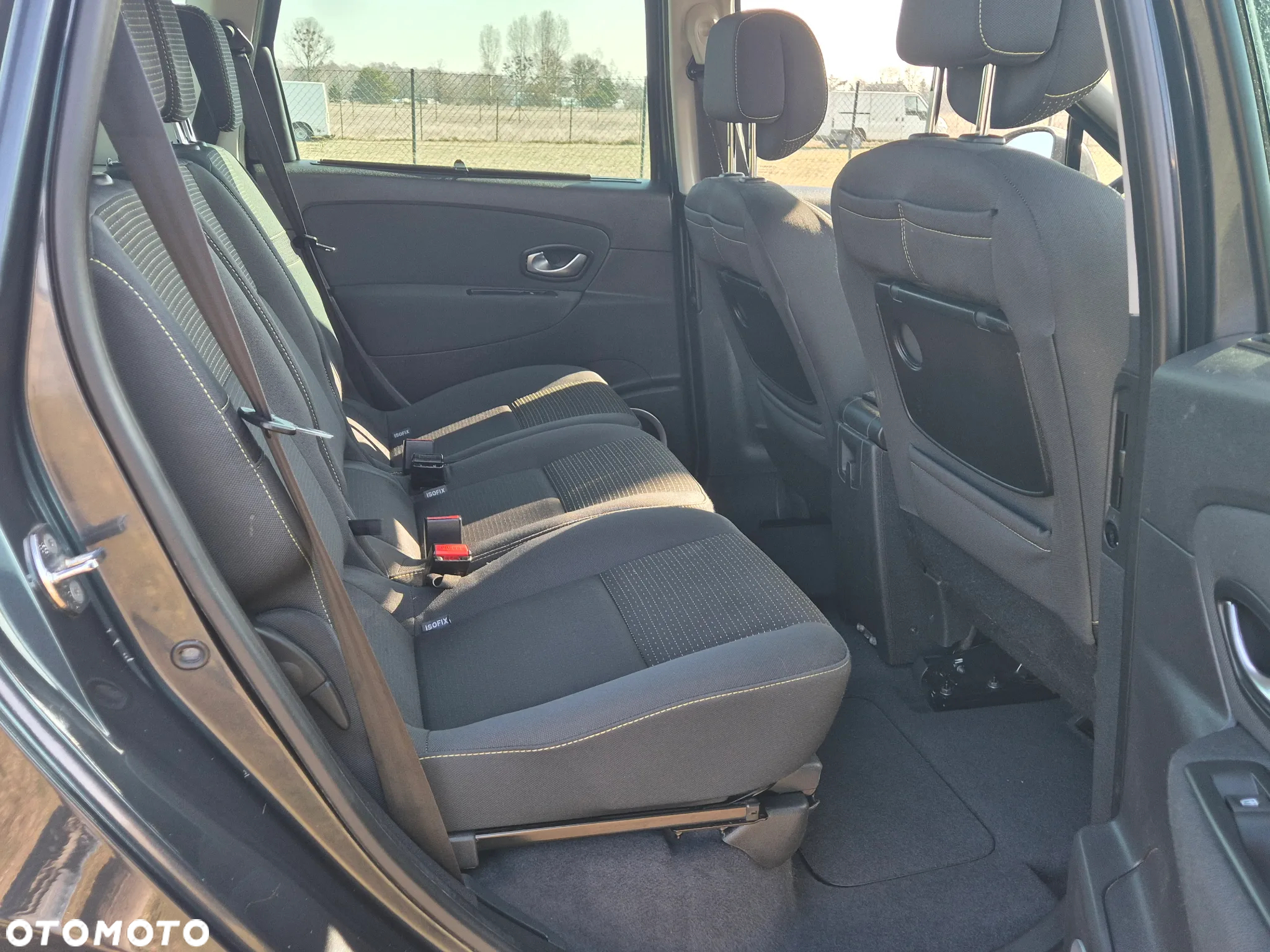 Renault Scenic 1.6 16V 110 Authentique - 13