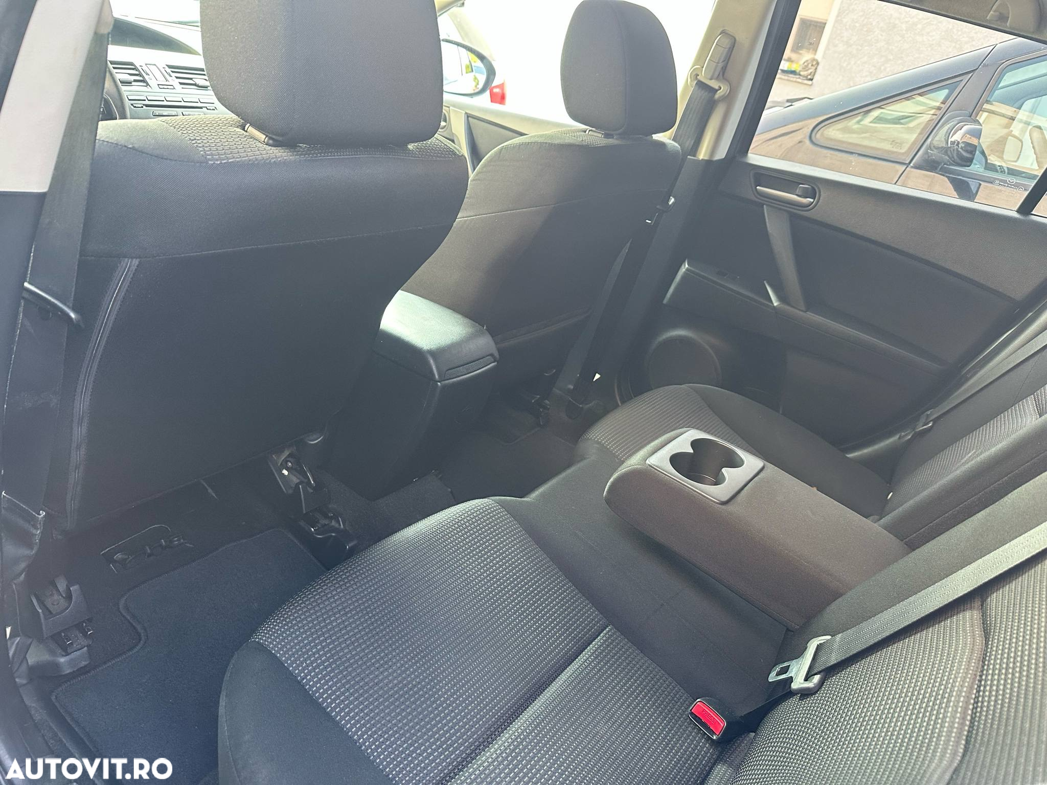 Mazda 3 1.6 MZR Active - 8