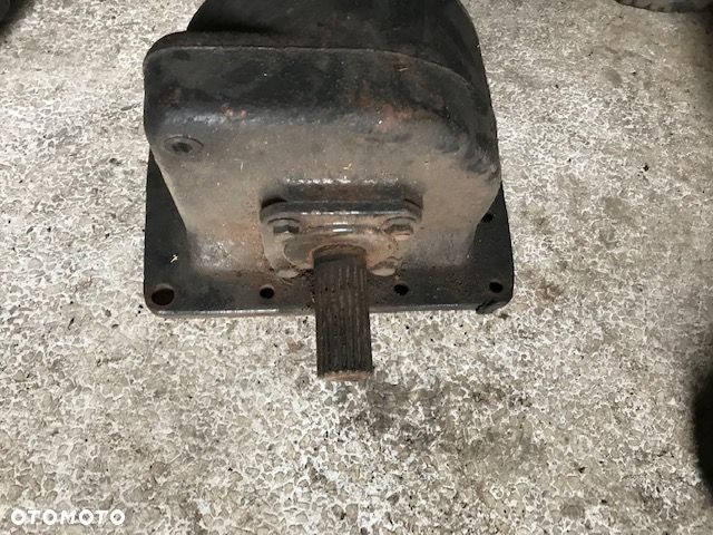 Claas Celtis 426 456 - Przystawka Przedniego Napędu - 2