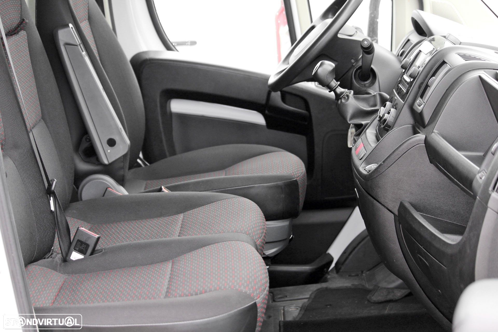 Citroën Jumper 2.2 BlueHDi 35 L4H3 Club - 11