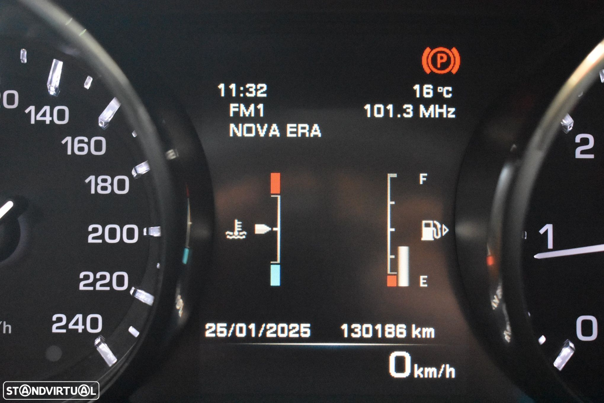 Land Rover Range Rover Evoque 2.2 eD4 Prestige - 29