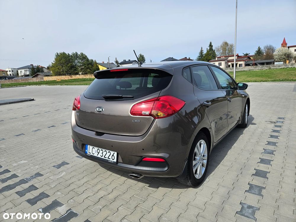 Kia Ceed 1.6 CRDi 128 Spirit - 6