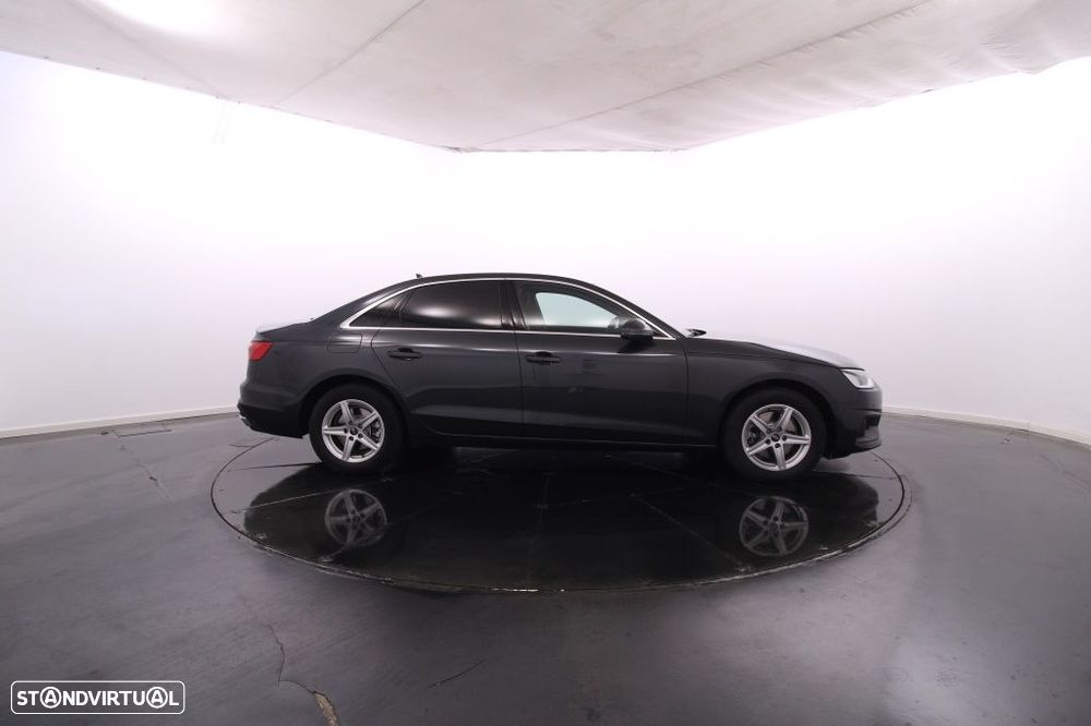 Audi A4 - 10