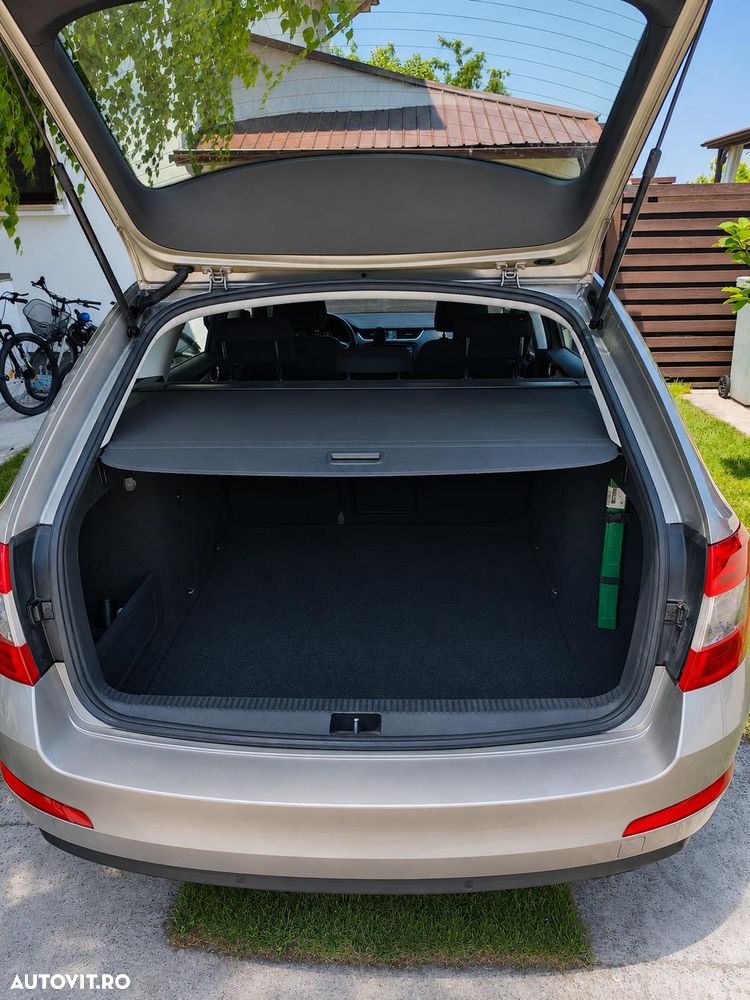 Skoda Octavia 1.6 TDI Green tec DSG Edition - 13